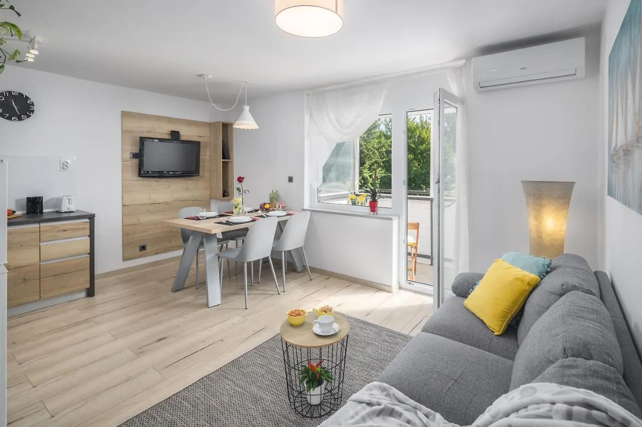 App***Max Apartment Pula